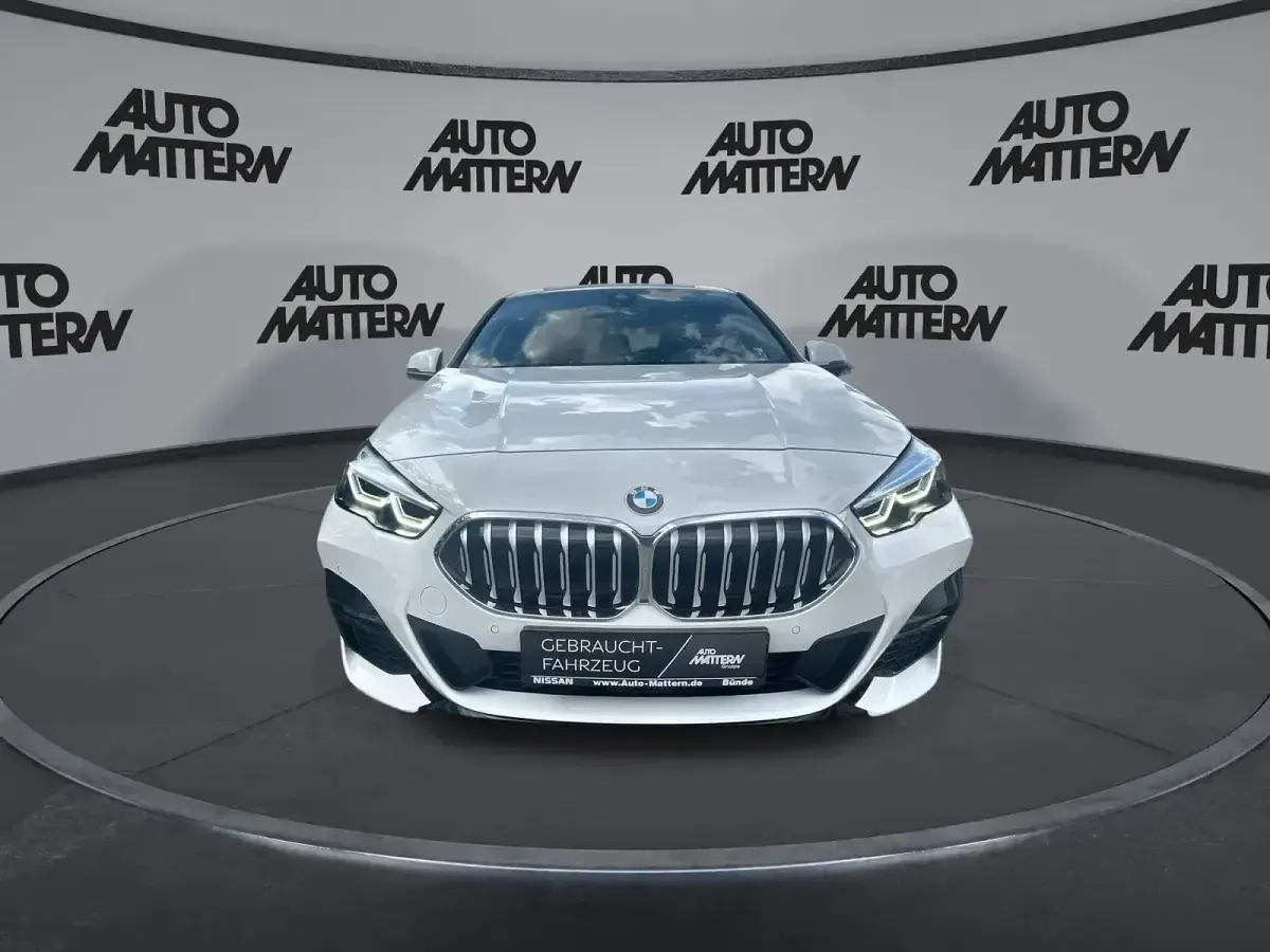 Gebraucht BMW 218 M Sport 100 PS (73 kW) 2024 Weiß Coupé