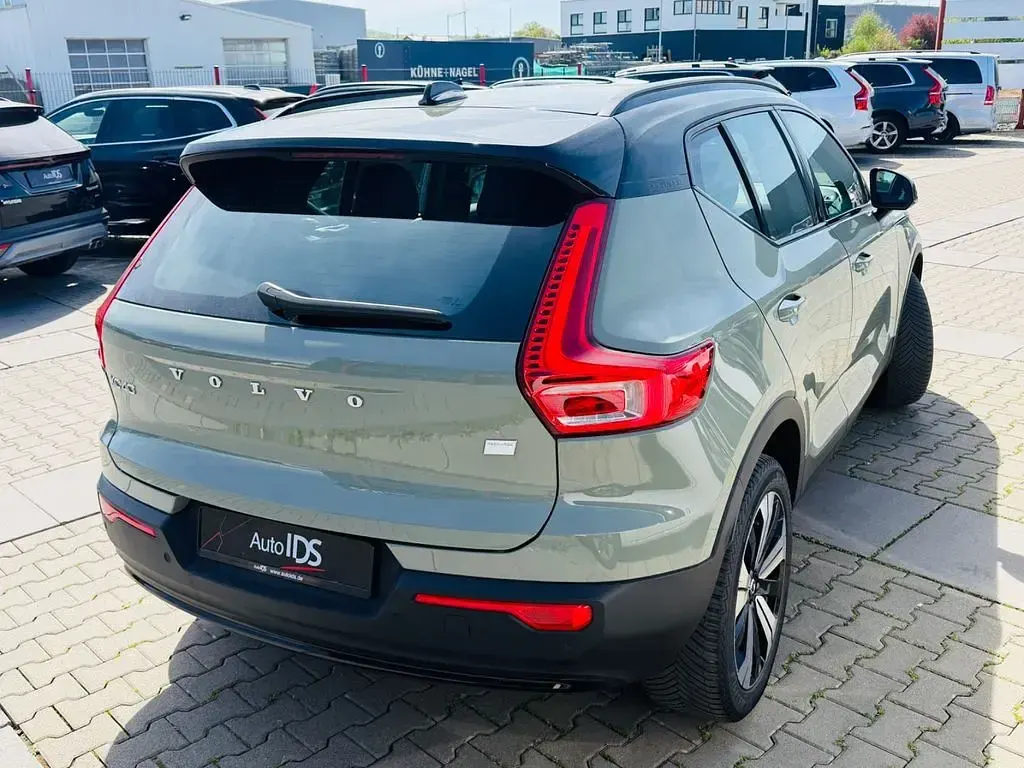 Gebraucht Volvo XC40 Core 169 kW (231 PS) 2022 Grün SUV