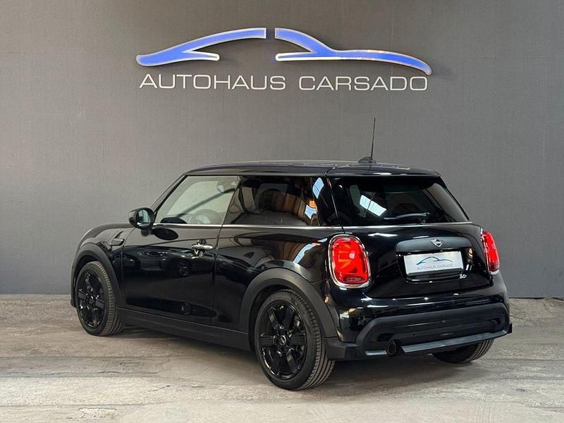 Gebraucht Mini ONE 102 PS (75 kW) 2021 Schwarz Kleinwagen