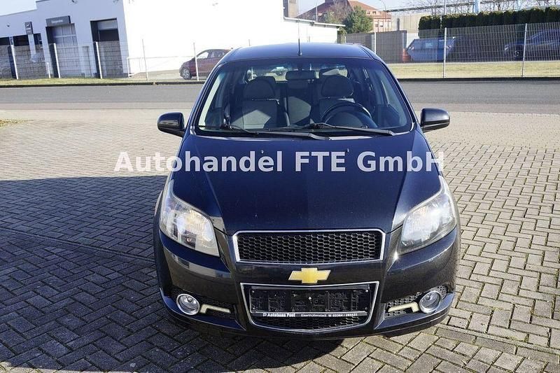 Gebraucht Chevrolet Aveo LT 101 PS (74 kW) 2011 Schwarz Kleinwagen
