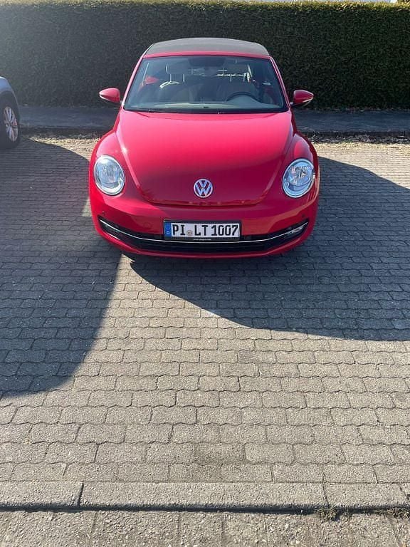 Gebraucht VW Beetle S 105 PS (77 kW) 2013 Rot Kleinwagen