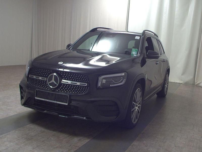 Gebraucht Mercedes GLB220 AMG line 190 PS (139 kW) 2022 Kosmosschwarz metalliclack SUV