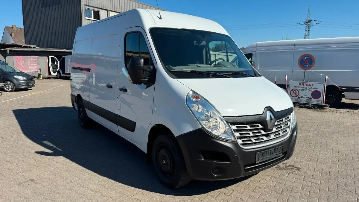 Gebraucht Renault Master 131 PS (96 kW) 2017 Weiß Van
