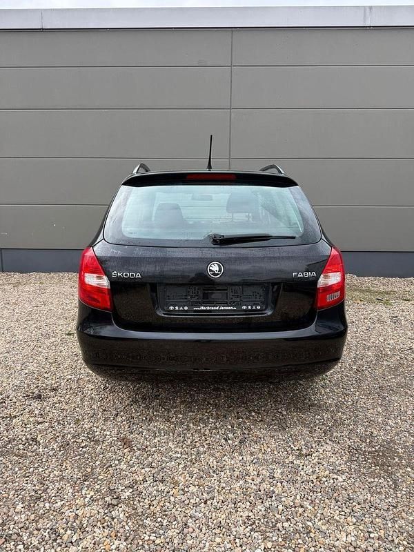 Gebraucht Skoda Fabia 86 PS (63 kW) 2014 Schwarz Kleinwagen