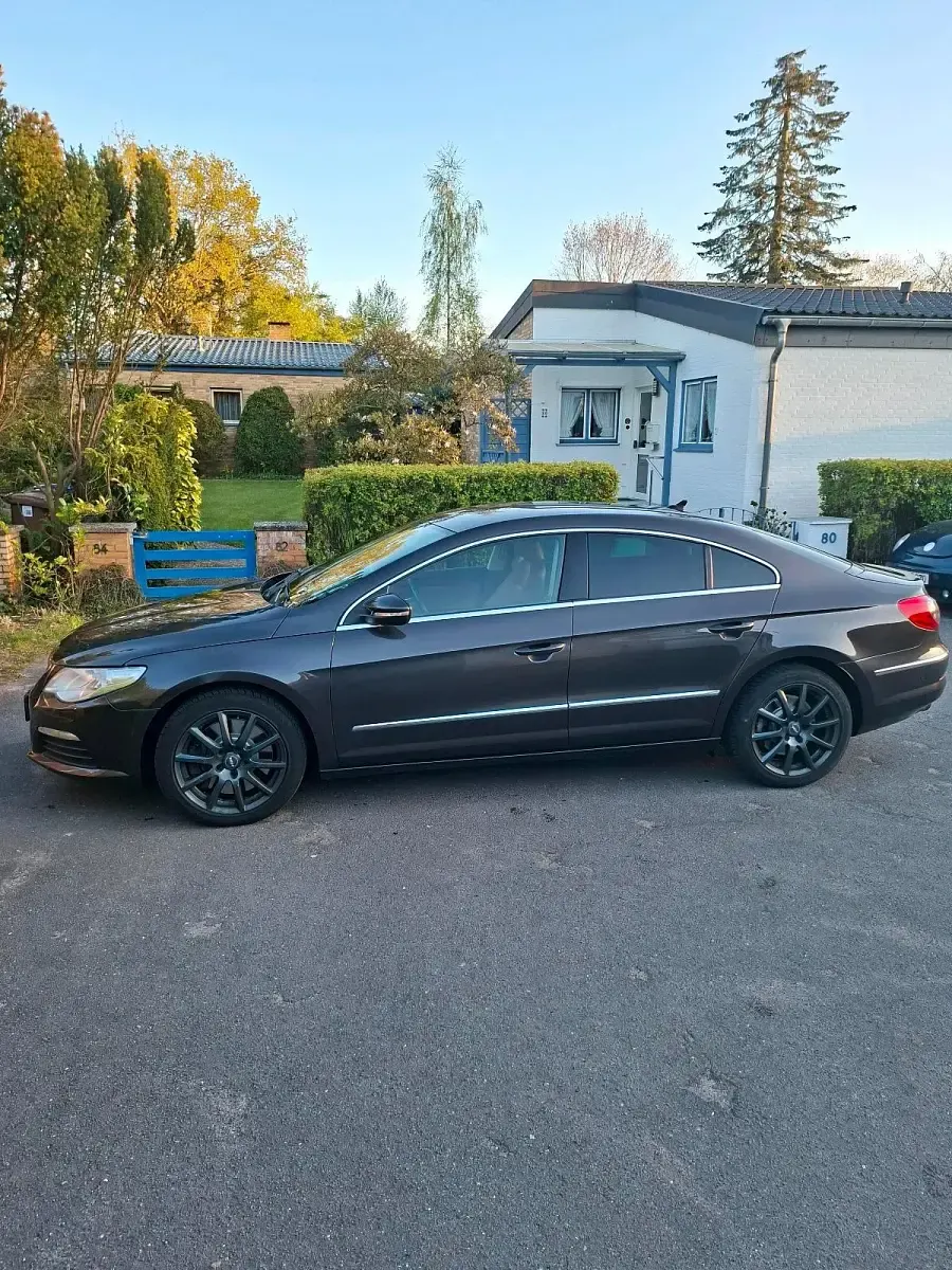 Gebraucht VW Passat 299 PS (219 kW) 2009 Andere farben Coupé