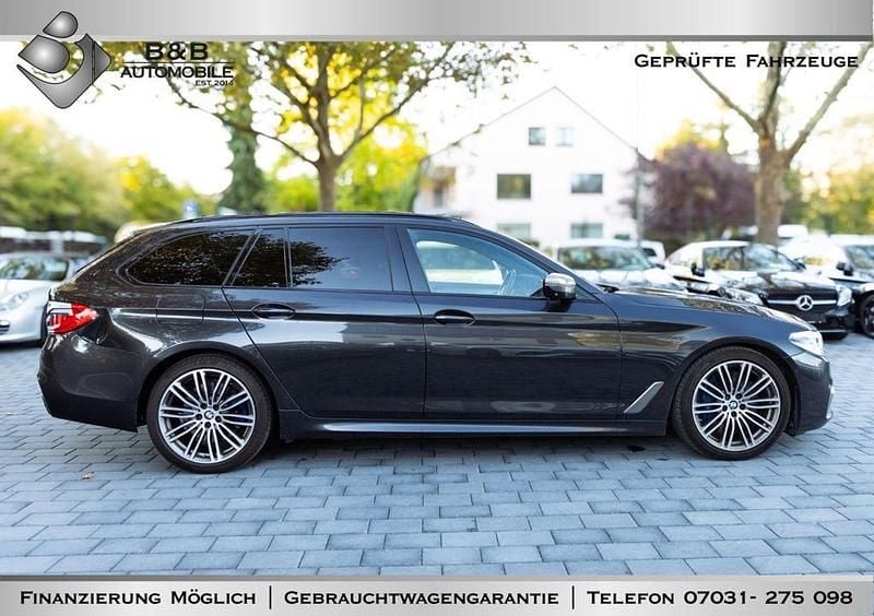 Gebraucht BMW M550 Performance 400 PS (294 kW) 2019 Grau Limousine