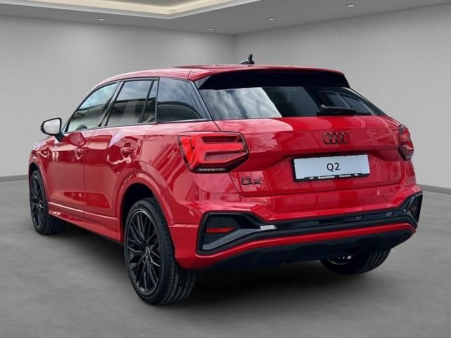 Nowe Audi Q2 S-Line 150 KM (110 kW) 2026 Czerwony SUV
