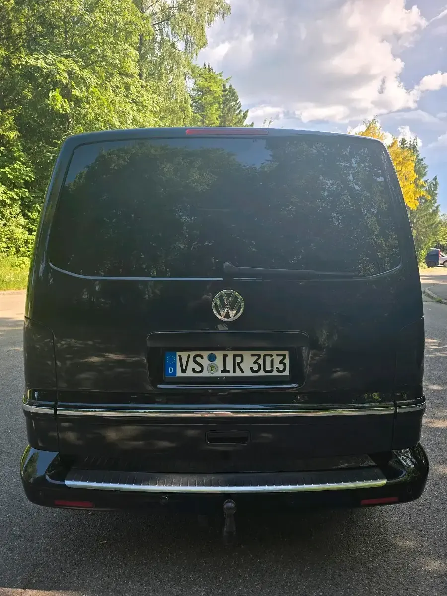 Gebraucht VW Multivan Highline 174 PS (127 kW) 2009 Schwarz Van / Kleinbus