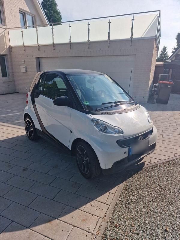 Gebraucht Smart ForTwo Coupé 54 PS (39 kW) 2012 Weiß Coupé