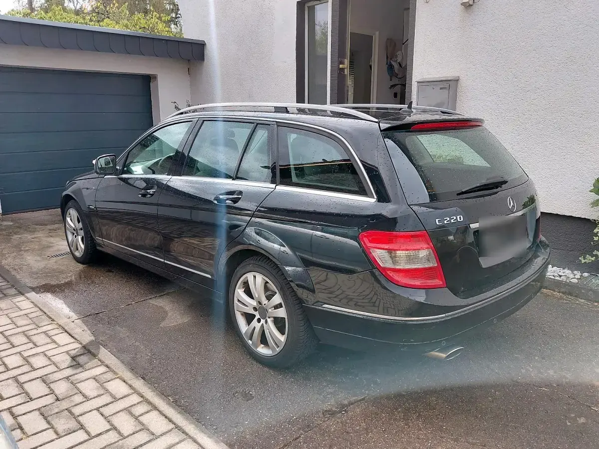 Gebraucht Mercedes C220 170 PS (125 kW) 2008 Schwarz Kombi