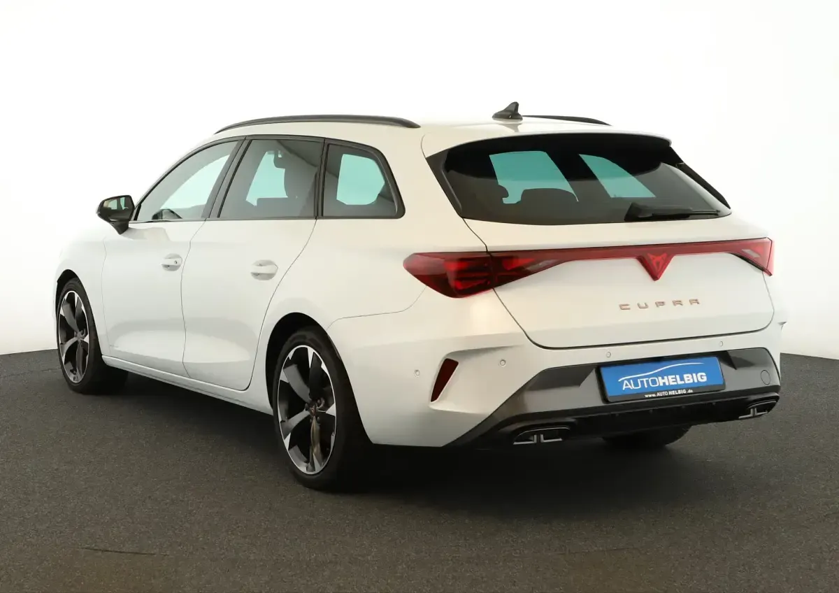 Gebraucht Cupra Leon 150 PS (110 kW) 2025 Nevada white metallic