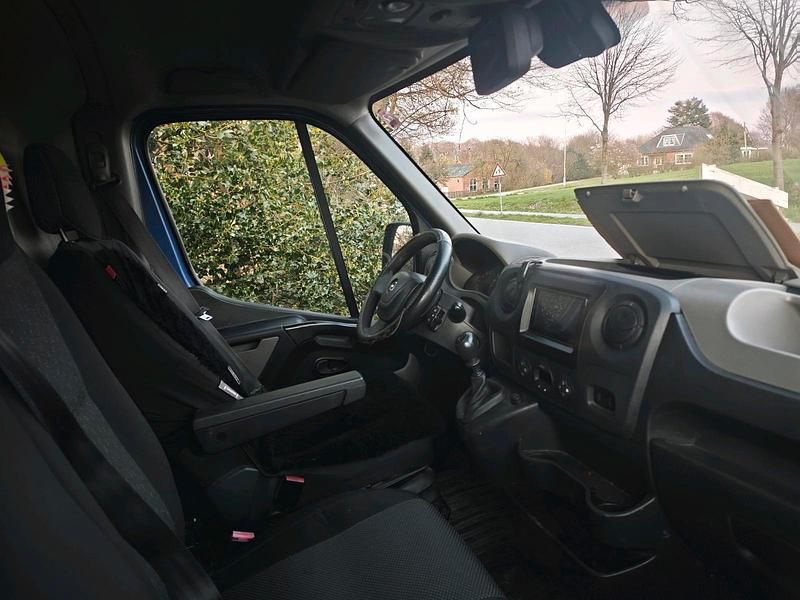 Second-hand Opel Movano 2011 Monovolum