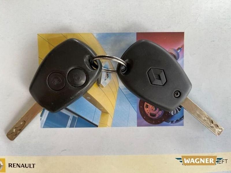 Gebraucht Renault Twingo Dynamique 76 PS (55 kW) 2008 Silber Kleinwagen