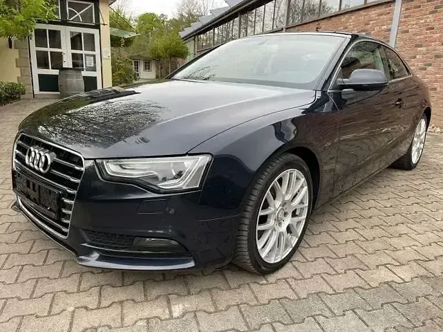 Używany Audi A5 Sport 190 KM (139 kW) 2016 Niebieski Coupe