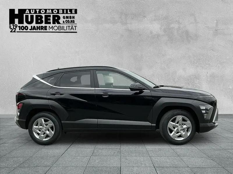 Neu Hyundai Kona Trend 139 PS (102 kW) 2025 Schwarz SUV