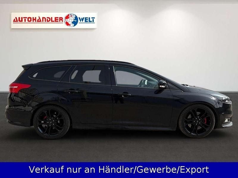 Gebraucht Ford Focus ST 250 PS (183 kW) 2017 Schwarz Kombi