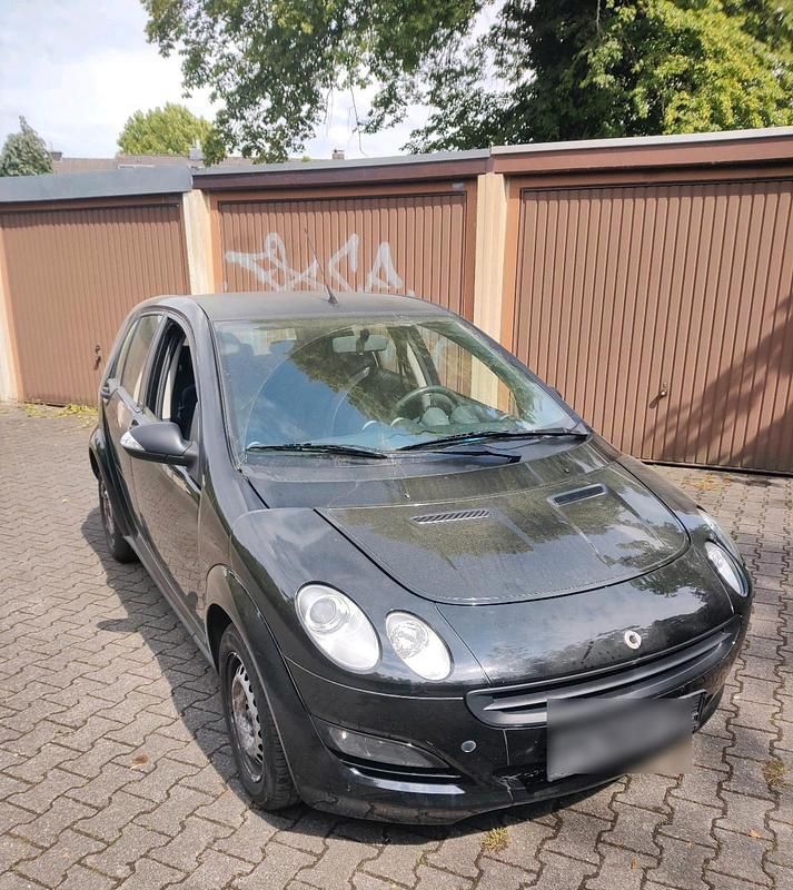 Schwarz Gebraucht 2004 Smart ForFour Kleinwagen | 1.950 € - Bild 1/4