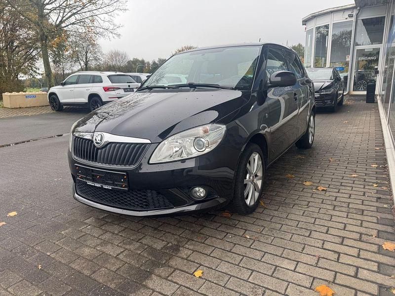 Schwarz Gebraucht 2014 Skoda Fabia Best of Limousine | 7.499 € (Fairer Preis) - Bild 1/4