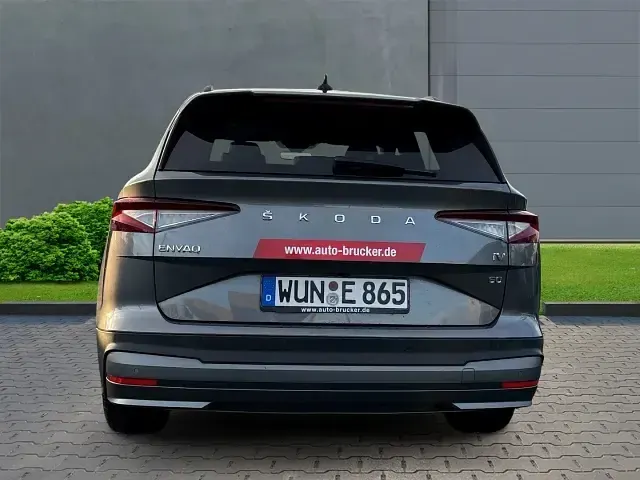 Gebraucht Skoda Enyaq iV Loft 131 kW (179 PS) 2025 Grau SUV
