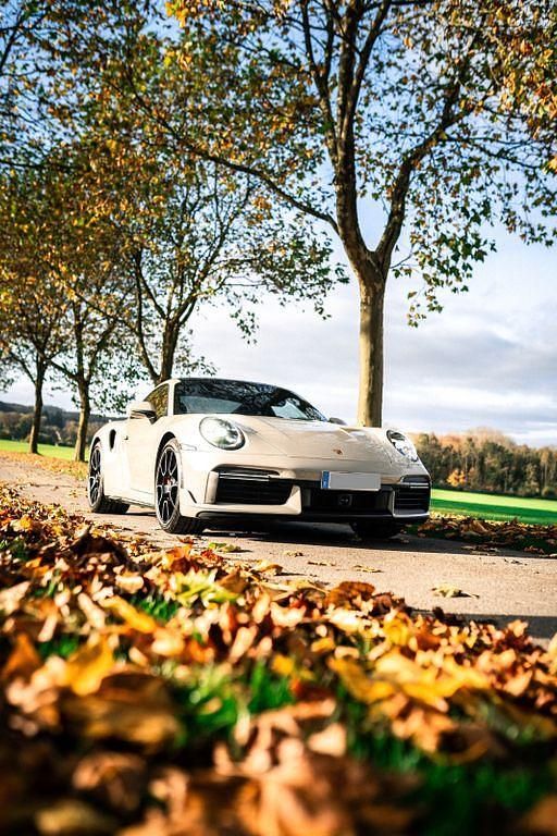 Gebraucht Porsche 992 581 PS (427 kW) 2022 Grau Coupé