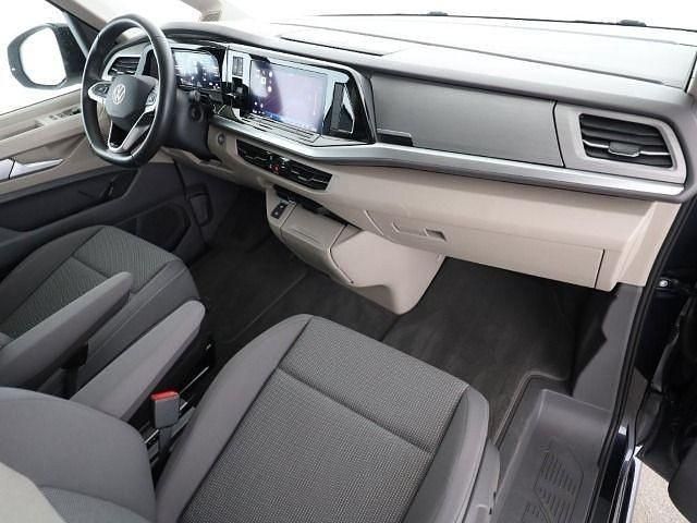 Gebraucht VW Multivan Life 150 PS (110 kW) 2025 Weiß Van