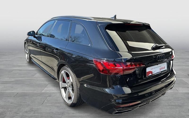 Gebraucht Audi A4 S-Line 204 PS (150 kW) 2023 Schwarz Kombi