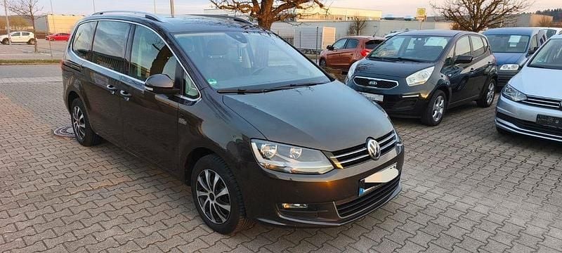 Gebraucht VW Sharan Join 150 PS (110 kW) 2019 Braun Van / Kleinbus