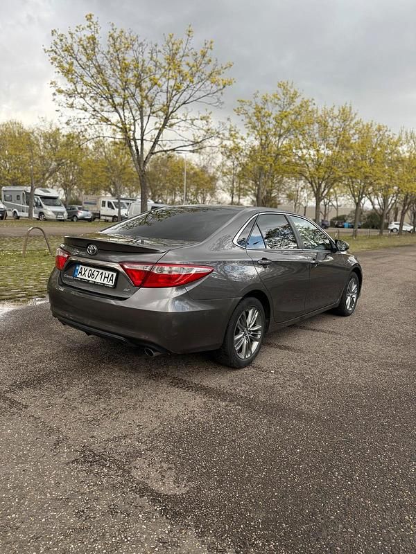 Gebraucht Toyota Camry 2017 Gelb Limousine