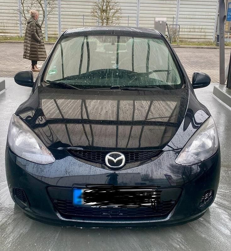Gebraucht Mazda 2 79 PS (58 kW) 2008 Schwarz Kleinwagen