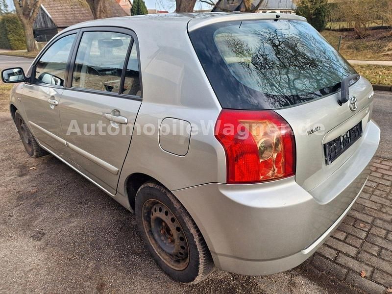 Gebraucht Toyota Corolla Sol 110 PS (80 kW) 2007 Silber Kleinwagen