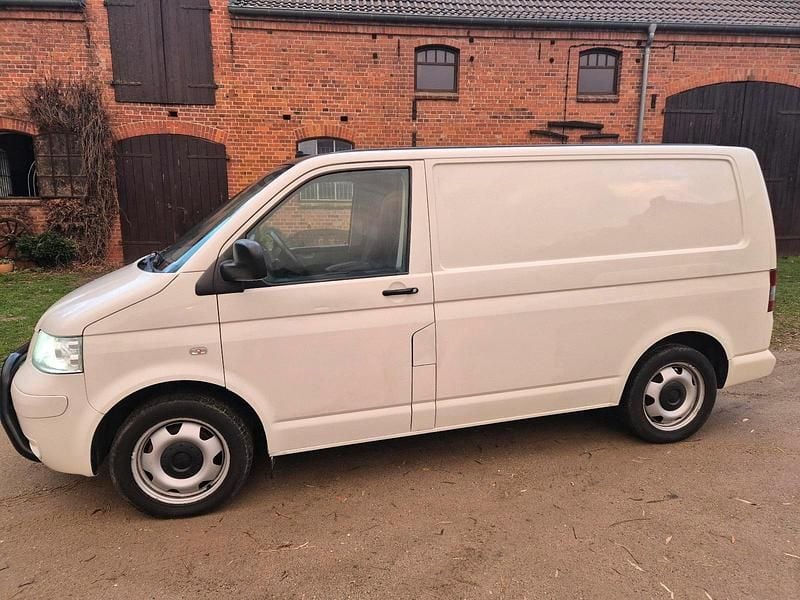 Weiß Gebraucht 2009 VW T5 Van | 6.099 € (Superpreis) - Bild 1/4