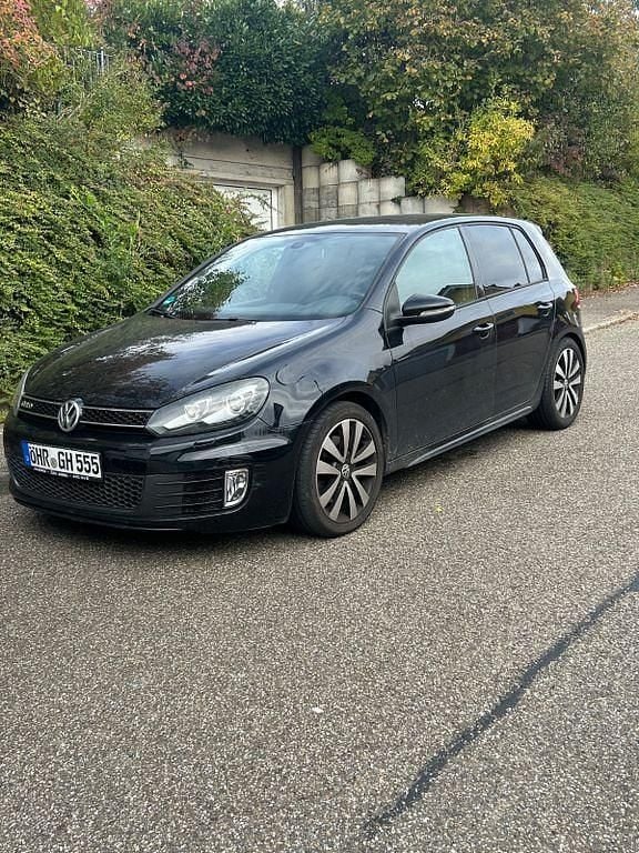 Schwarz Gebraucht 2011 VW Golf VI GTD Limousine | 6.600 € (Guter Preis) - Bild 1/4