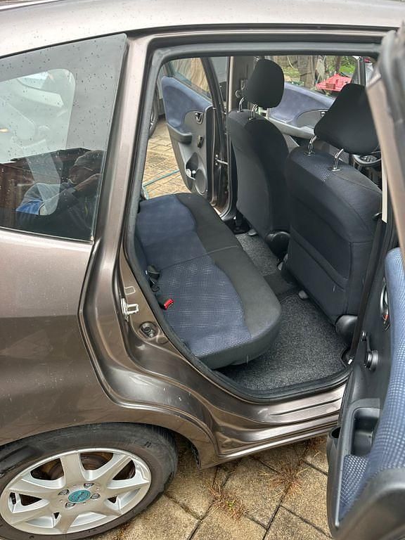 Braun Gebraucht 2013 Honda Jazz Trend Kleinwagen | 5.900 € (Etwas zu teuer) - Bild 1/4
