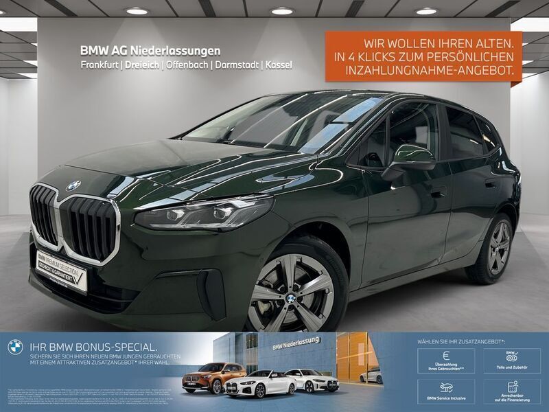 Grün Gebraucht 2024 BMW 216 Active Tourer Luxury Line Van / Kleinbus | 28.970 € (Etwas zu teuer) - Bild 1/3
