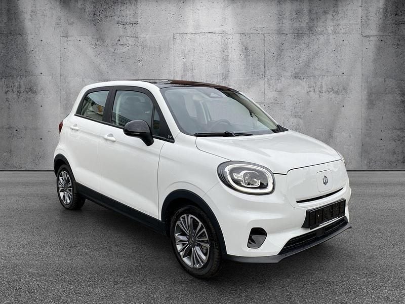 Neu Leapmotor T03 69 kW (95 PS) 2025 Grau Kleinwagen