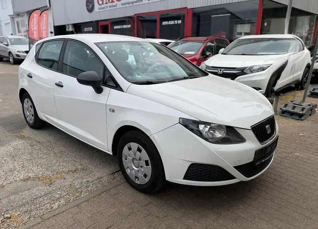 Gebraucht Seat Ibiza Reference 69 PS (50 kW) 2010 Weiß Limousine