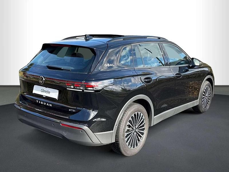 Gebraucht VW Tiguan Goal 150 PS (110 kW) 2025 Grenadillschwarz metallic SUV