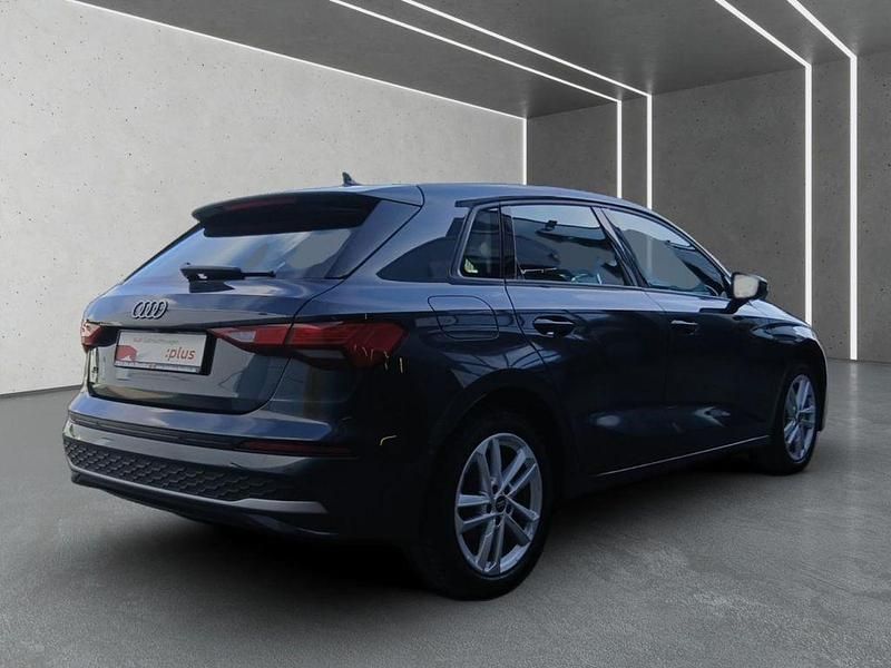Second-hand Audi A3 Advanced Plus 150 CP (110 kW) 2025 Gri Berlinǎ