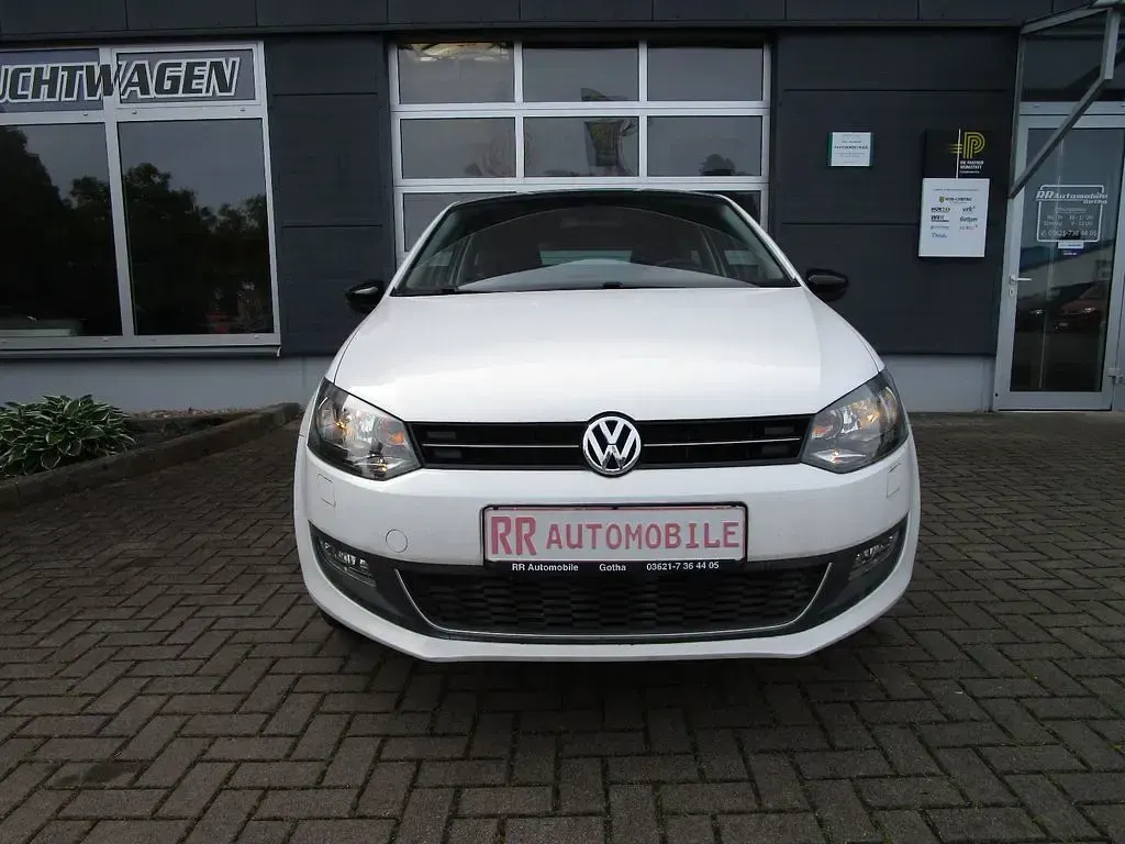 Gebraucht VW Polo Style 60 PS (44 kW) 2011 Weiß Kleinwagen
