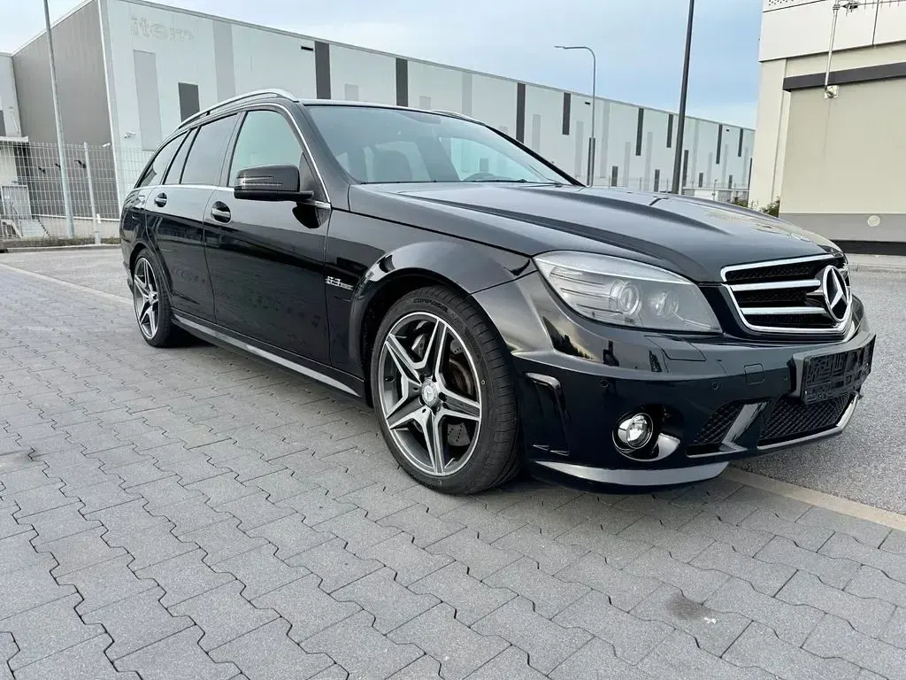Gebraucht Mercedes C63 AMG AMG 457 PS (336 kW) 2010 Schwarz Limousine