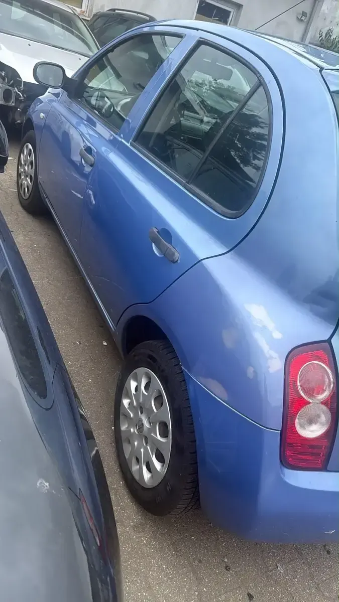 Gebraucht Nissan Micra 75 PS (55 kW) 2004 Blau Kleinwagen