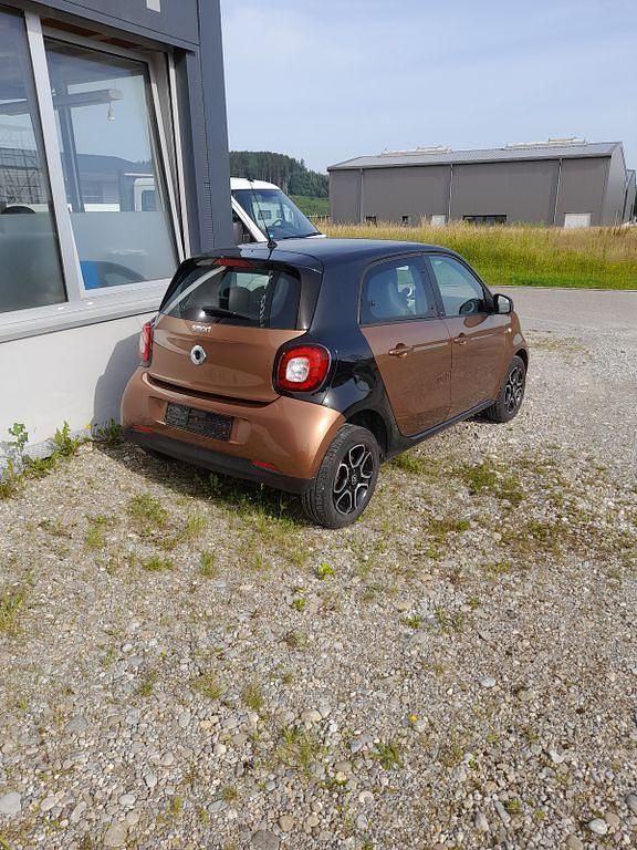 Gebraucht Smart ForFour Basis 71 PS (52 kW) 2014 Kleinwagen