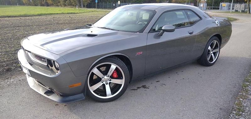 Gebraucht Dodge Challenger 492 PS (361 kW) 2014 Grau Coupé
