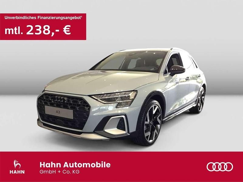 Pfeilgrau perleffekt Gebraucht 2025 Audi A3 Ambiente Kleinwagen | 40.990 € - Bild 1/3