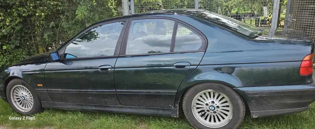 Gebraucht BMW 528 193 PS (141 kW) 1997 Grün Limousine