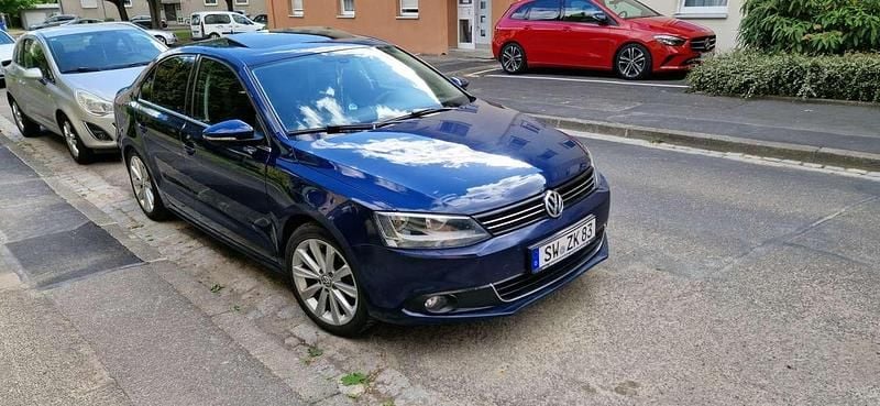 Gebraucht VW Jetta Highline 140 PS (102 kW) 2011 Limousine