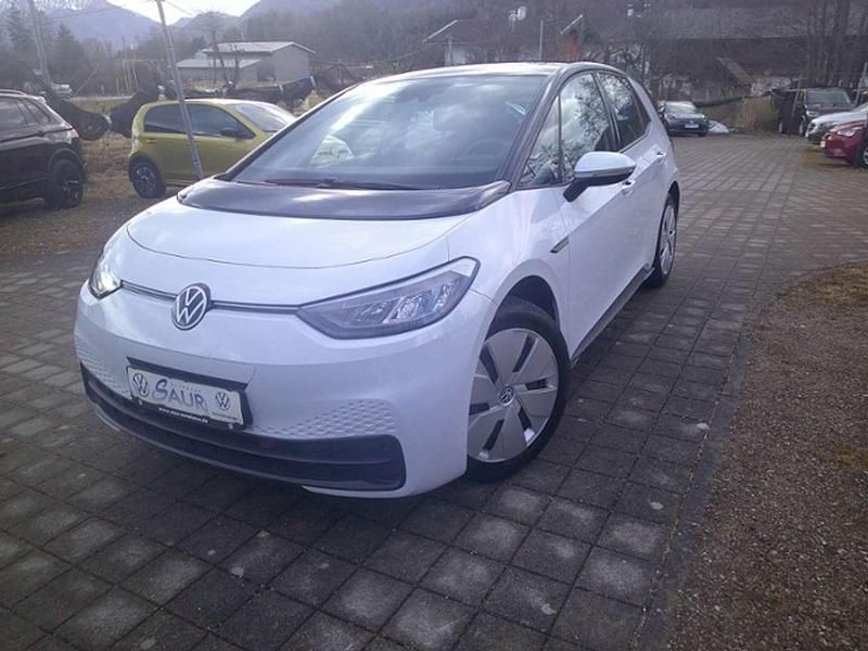 Gebraucht VW ID.3 Pure 110 kW (150 PS) 2021 Gletscherweiß metallic (metallic) Kleinwagen