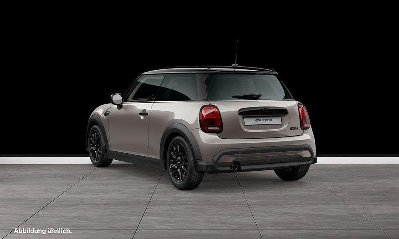 Gebraucht Mini Cooper Hatch 136 PS (100 kW) 2023 Grau Kleinwagen