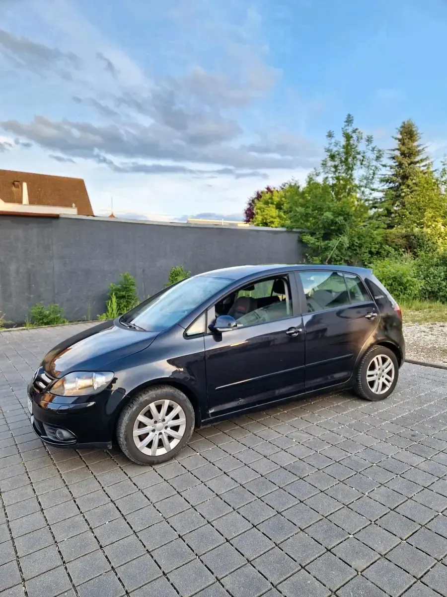 Gebraucht VW Golf IV 105 PS (77 kW) 2006 Schwarz Kleinwagen
