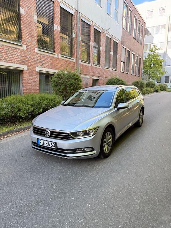Gebraucht VW Passat Highline 190 PS (139 kW) 2016 Silber Limousine